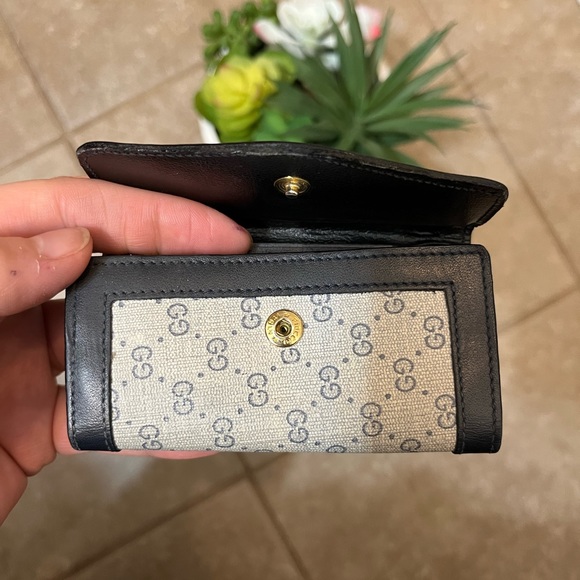 Vintage Gucci Key Case - Picture 6 of 7